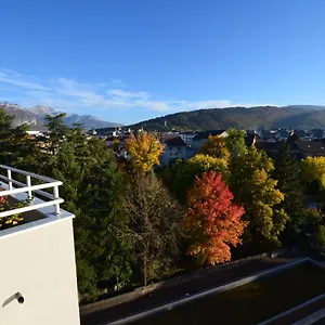 Le Panoramic***** : Luxury T3 + Garage + Parking Annecy